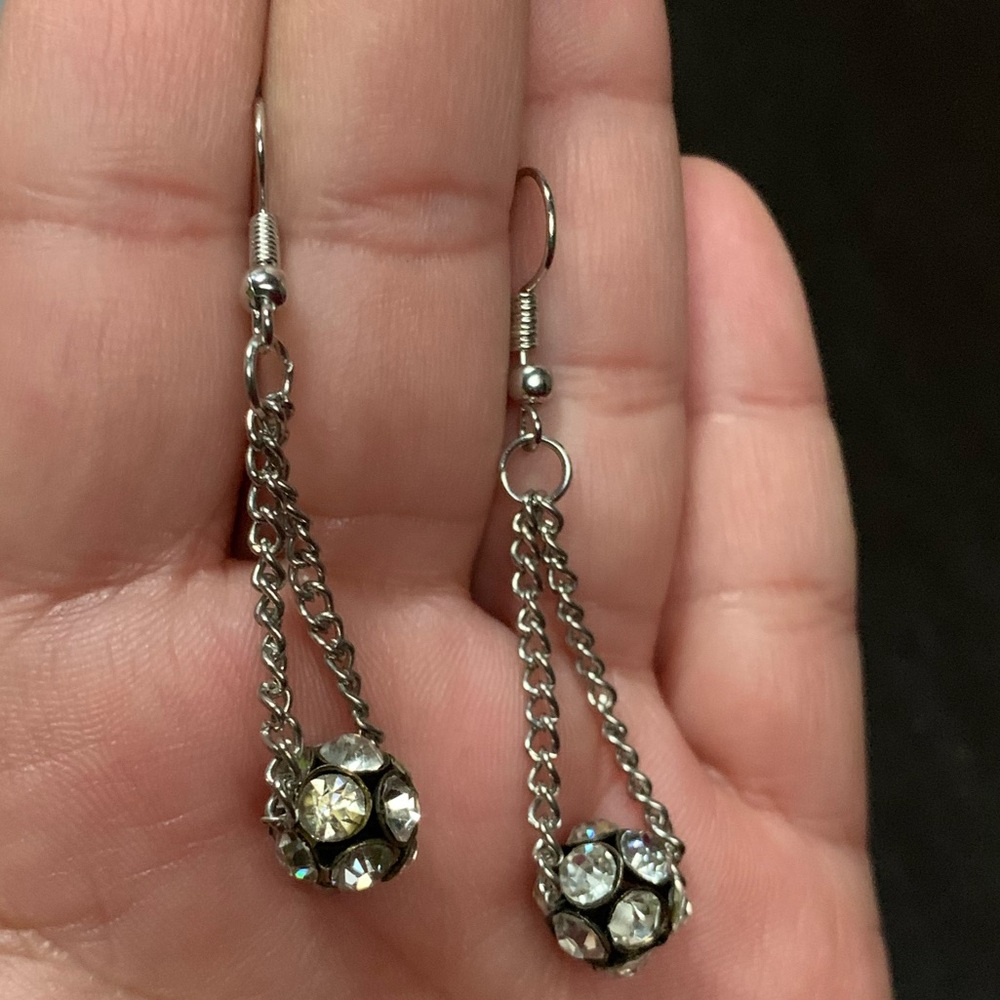 ❤️5/$15 Handcrafted Crystal Ball Silver Chained Dangle Earrings - Picture 3 of 5